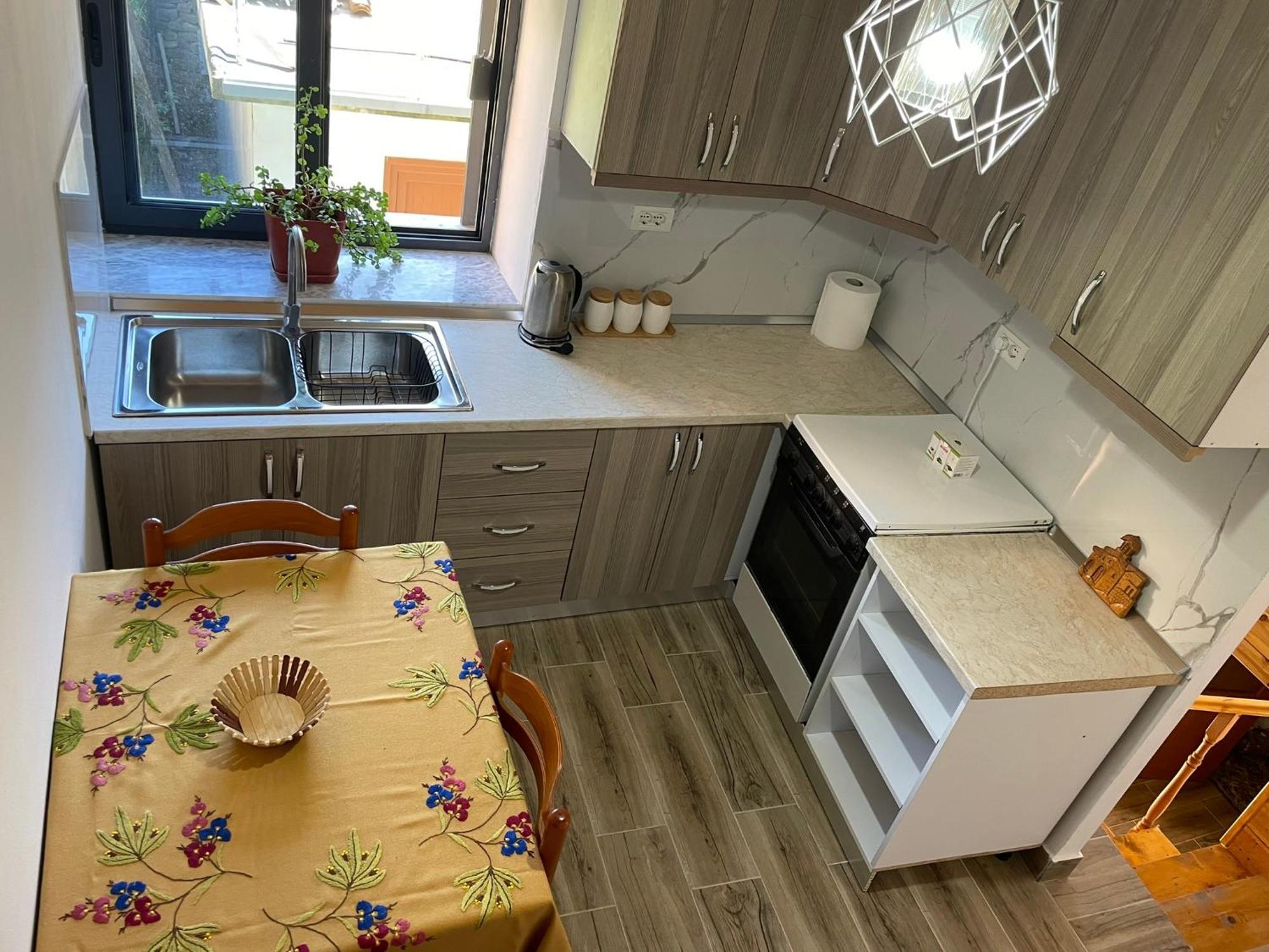 Guesthouse Kroi City Center Berat Exterior photo